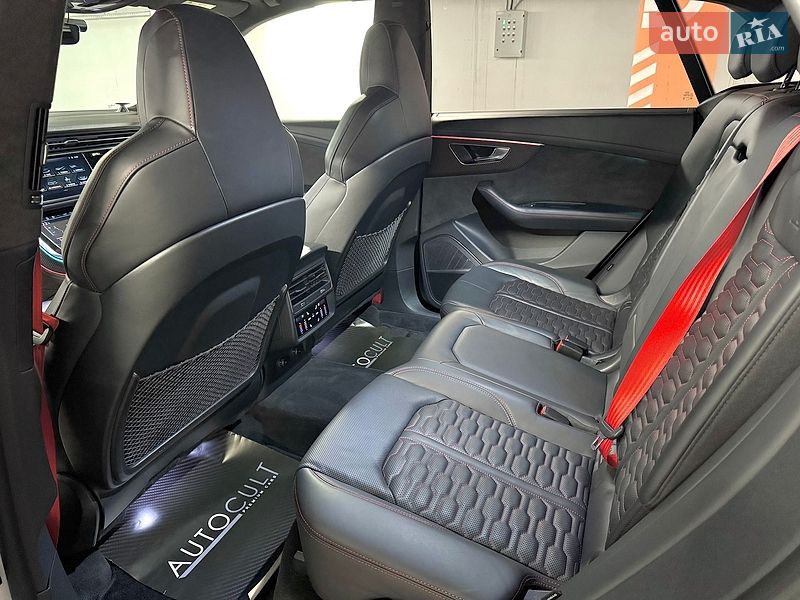 Внедорожник / Кроссовер Audi RS Q8 2021 в Днепре