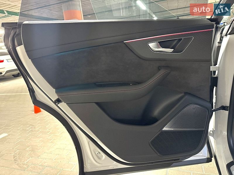 Внедорожник / Кроссовер Audi RS Q8 2021 в Днепре
