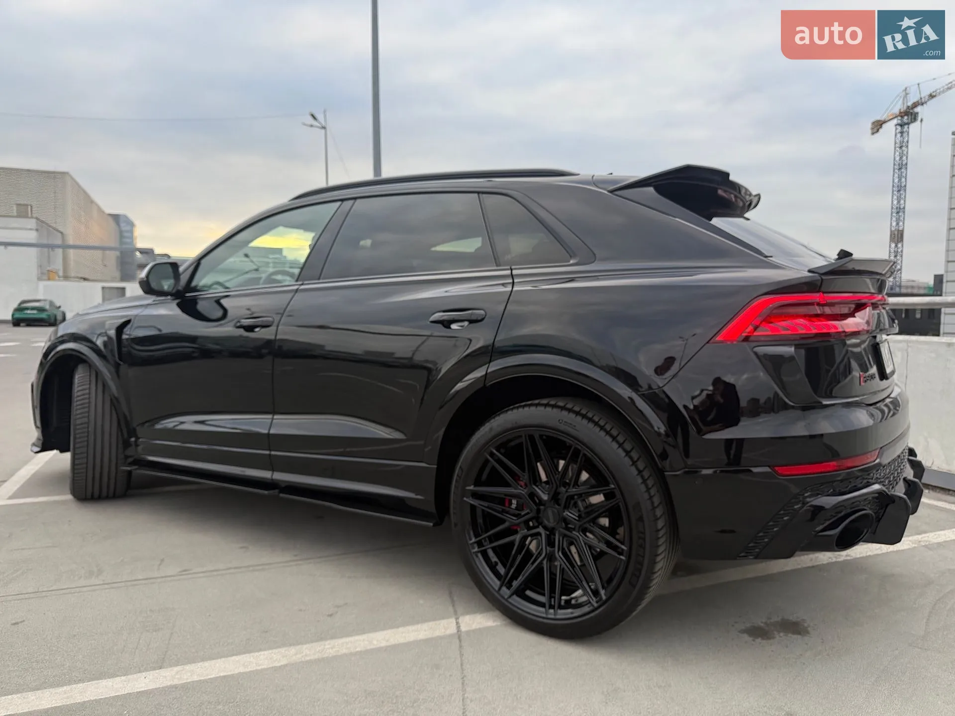 2022 Audi RS Q8 - мініатюра 11