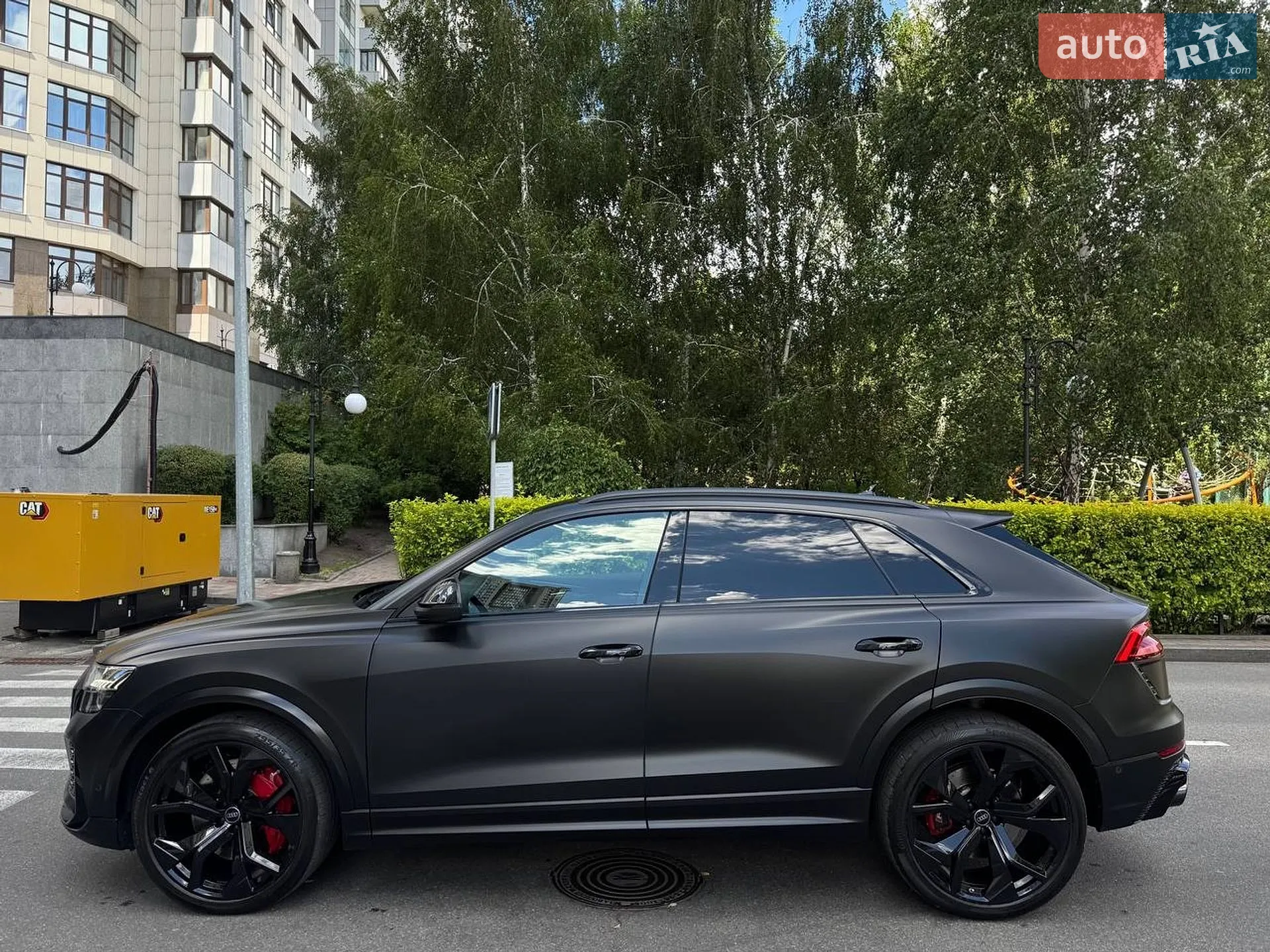 2023 Audi RS Q8 - мініатюра 4