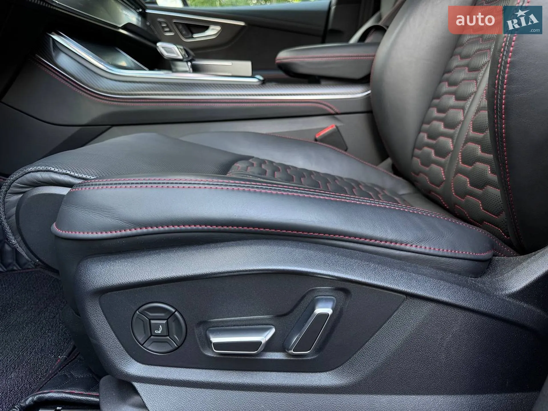 2023 Audi RS Q8 - мініатюра 21