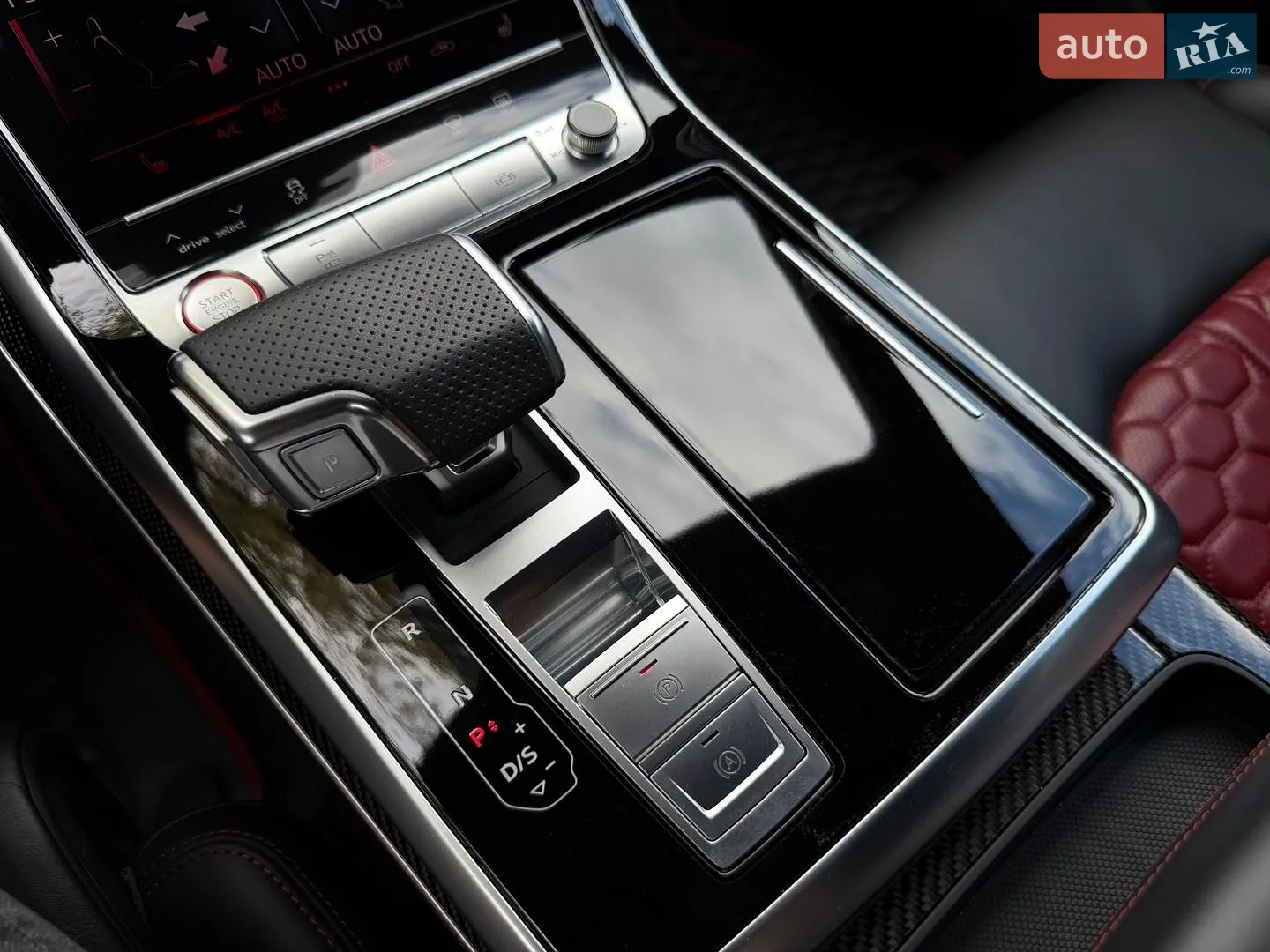 2020 Audi RS Q8 - мініатюра 33