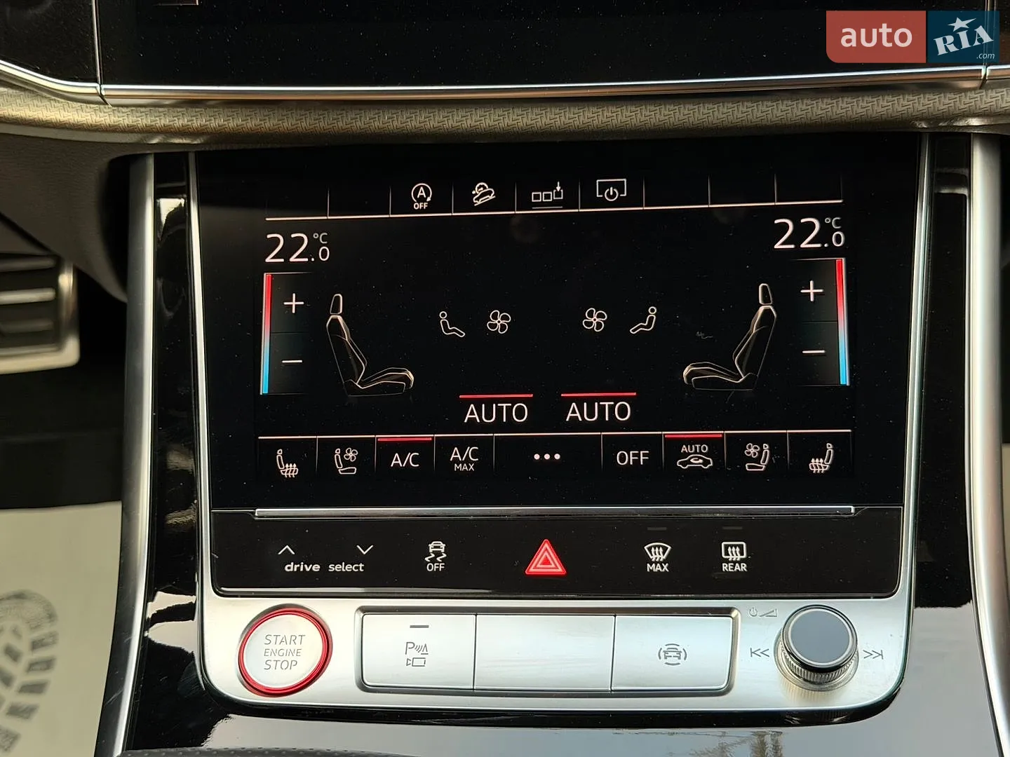 2020 Audi RS Q8 - мініатюра 22