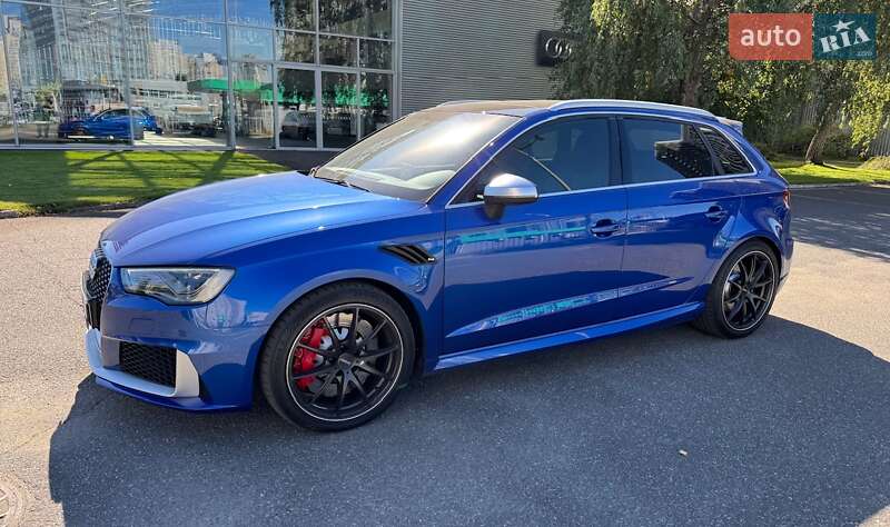 Хетчбек Audi RS3 Sportback 2016 в Києві