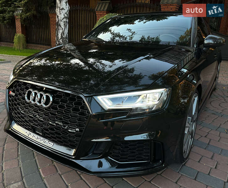 Седан Audi RS3 2018 в Запорожье
