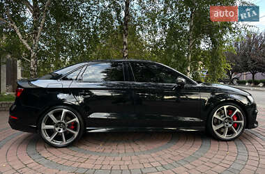 Седан Audi RS3 2018 в Запорожье