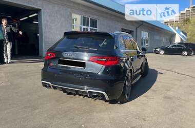 Хэтчбек Audi RS3 2015 в Киеве