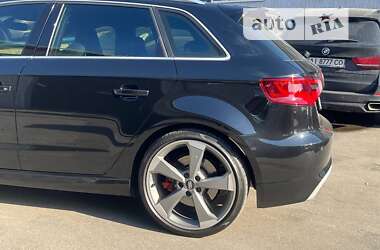 Хэтчбек Audi RS3 2015 в Киеве