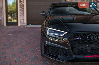 Седан Audi RS3 2018 в 