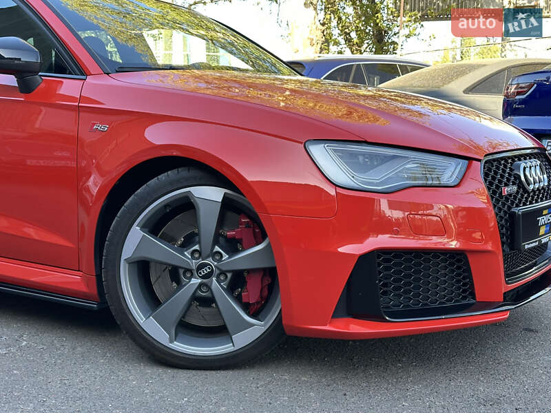 Седан Audi RS3 2017 в Одессе