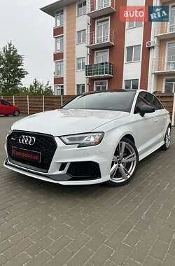 Седан Audi RS3 2018 в Білогородці