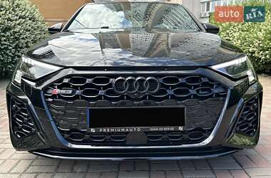 Седан Audi RS3 2021 в 