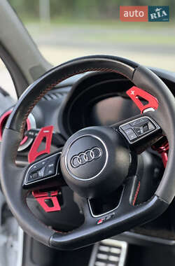 Седан Audi RS3 2017 в 