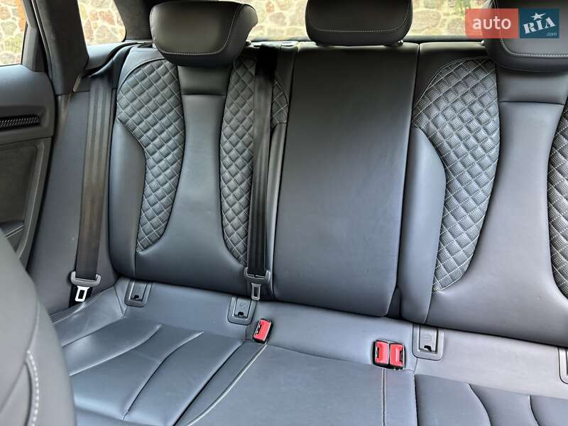 Хетчбек Audi RS3 2016 в Києві