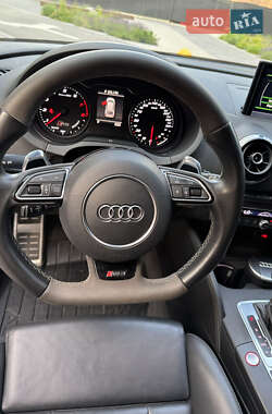Хэтчбек Audi RS3 2016 в 