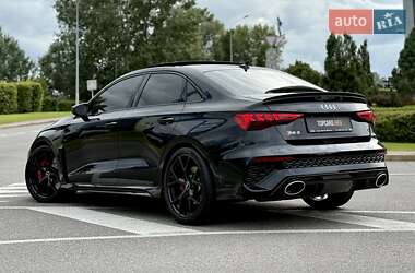 Седан Audi RS3 2022 в 