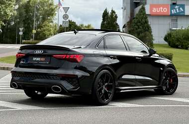 Седан Audi RS3 2022 в 