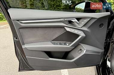 Седан Audi RS3 2022 в 