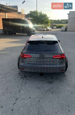 Седан Audi RS3 2019 в 
