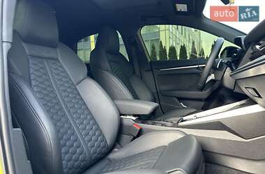 Седан Audi RS3 2022 в 