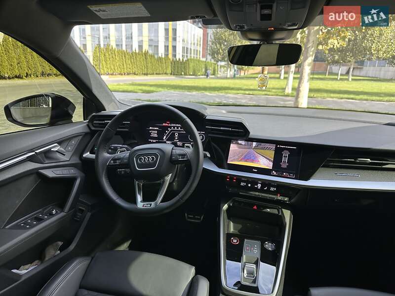 Седан Audi RS3 2022 в Днепре