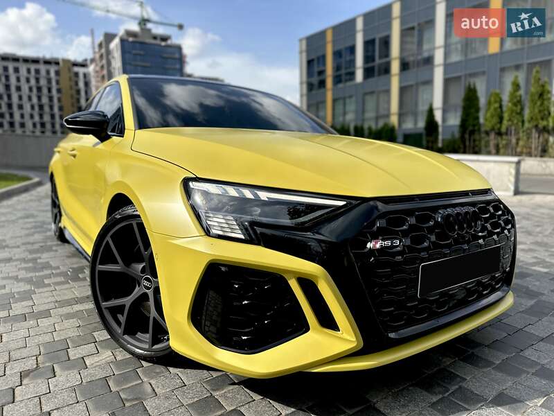 Седан Audi RS3 2022 в Днепре