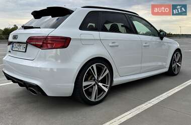 Хэтчбек Audi RS3 2016 в 