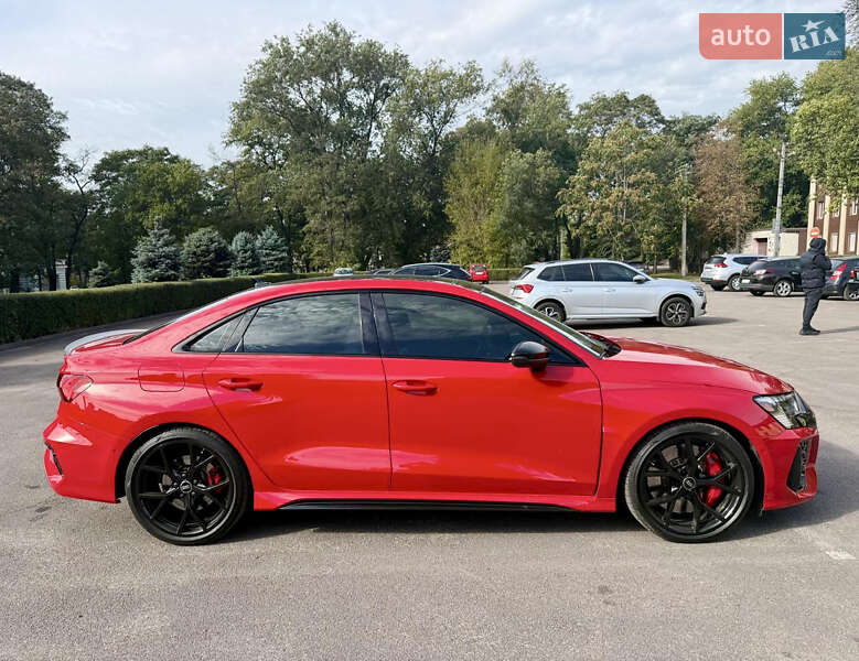 Седан Audi RS3 2022 в Кам'янському