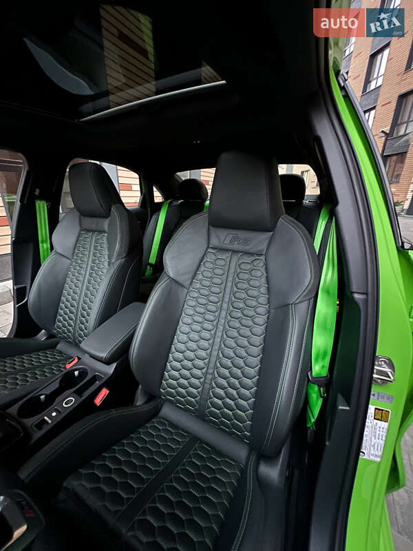 Седан Audi RS3 2024 в Харкові