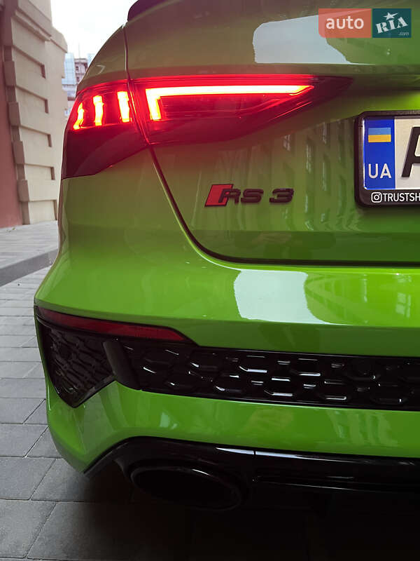 Седан Audi RS3 2024 в Харкові