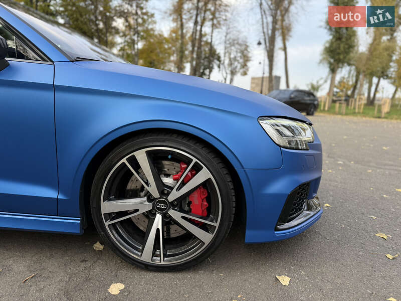 Седан Audi RS3 2017 в Києві фото 6 Седан Audi RS3 2017 в Києві