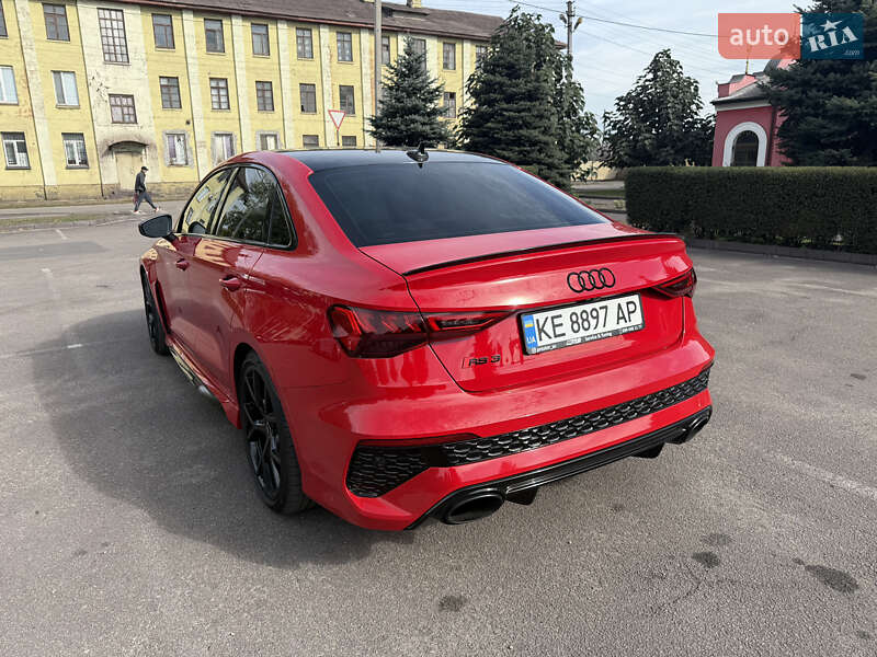 Седан Audi RS3 2022 в Днепре