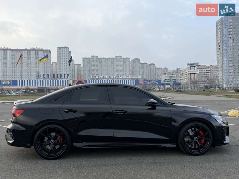 Седан Audi RS3 2021 в Киеве фото 7 Седан Audi RS3 2021 в Киеве