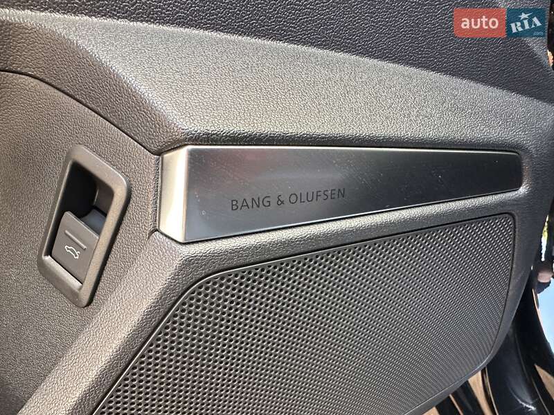 Седан Audi RS3 2021 в Киеве фото 14 Седан Audi RS3 2021 в Киеве