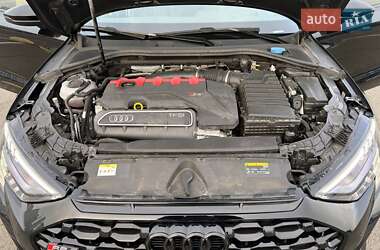 Седан Audi RS3 2021 в Киеве