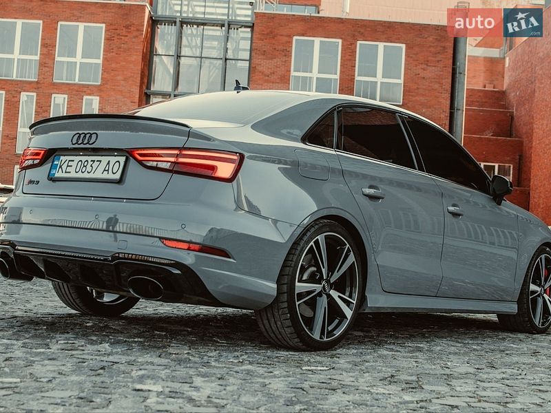 Седан Audi RS3 2020 в Києві фото 6 Седан Audi RS3 2020 в Києві
