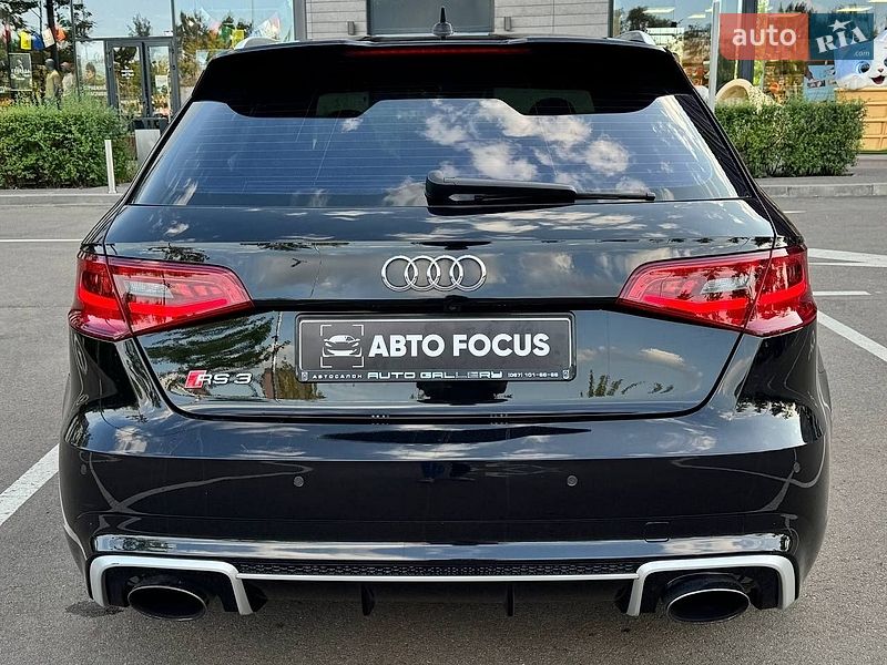 Седан Audi RS3 2016 в Києві фото 6 Седан Audi RS3 2016 в Києві