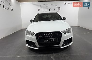 Седан Audi RS3 2016 в Киеве