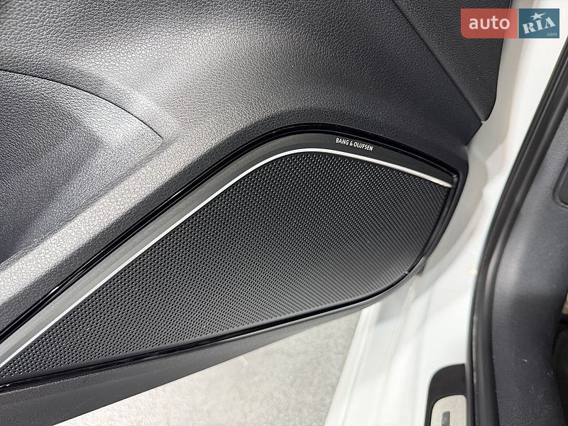 Седан Audi RS3 2016 в Киеве
