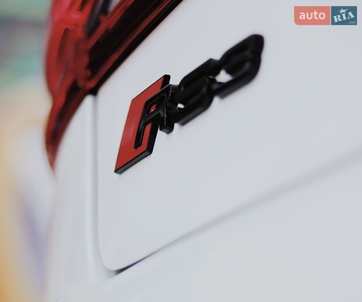 Седан Audi RS3 2019 в Одесі