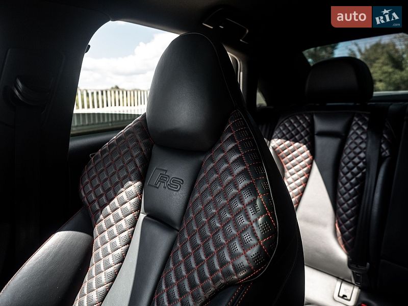 Седан Audi RS3 2017 в Киеве
