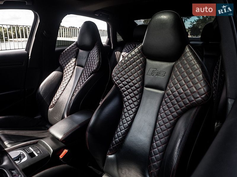 Седан Audi RS3 2017 в Киеве