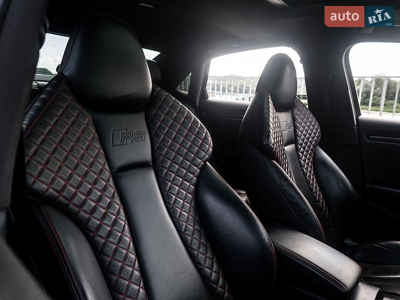 Седан Audi RS3 2017 в Киеве