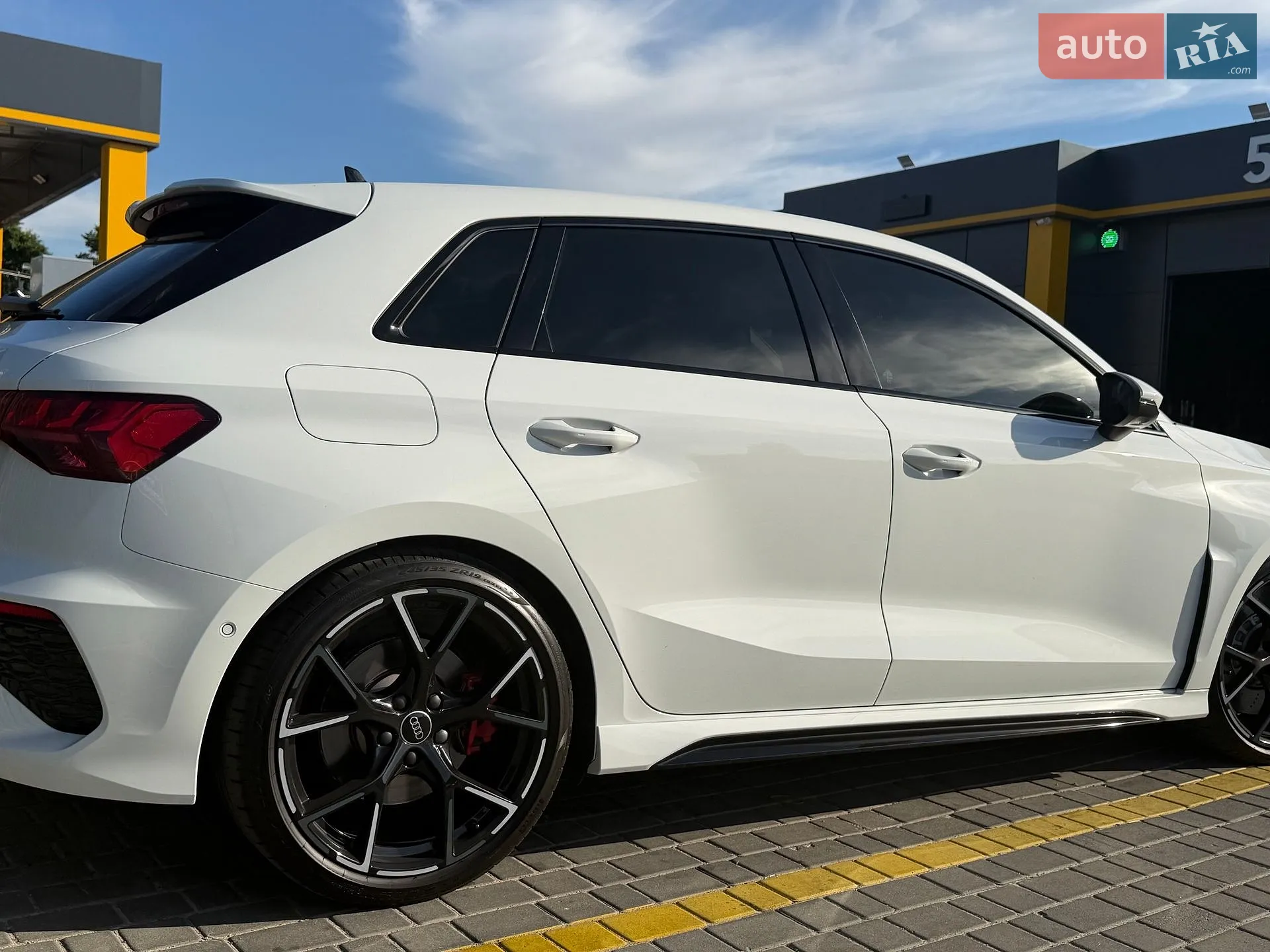 2024 Audi RS3 - мініатюра 15