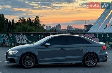 Седан Audi RS3 2018 в Києві