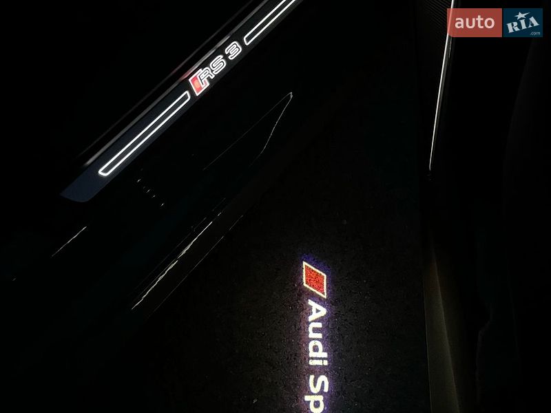 Седан Audi RS3 2018 в Києві