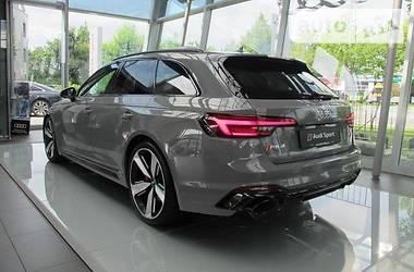  Audi RS4 2018 в 