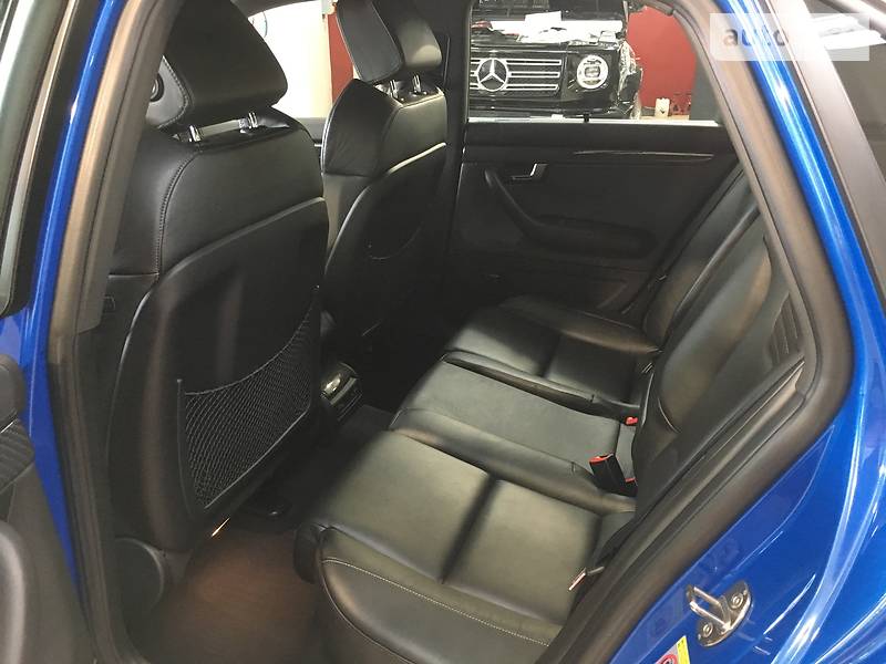 Седан Audi RS4 2006 в Києві