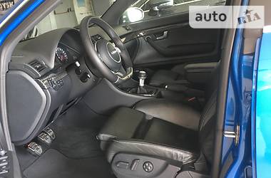 Седан Audi RS4 2006 в 