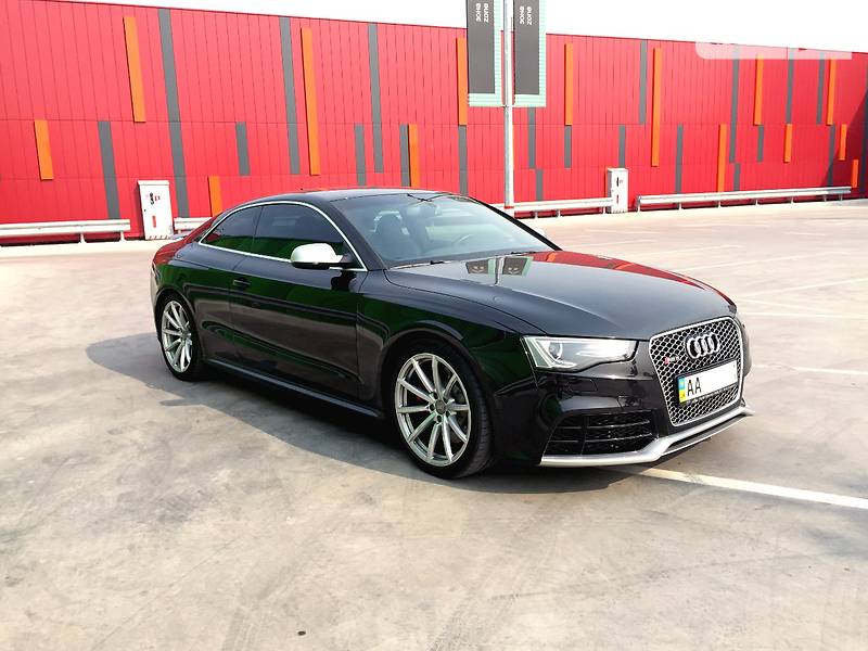 Купе Audi RS5 2013 в Киеве фото 18 Купе Audi RS5 2013 в Киеве